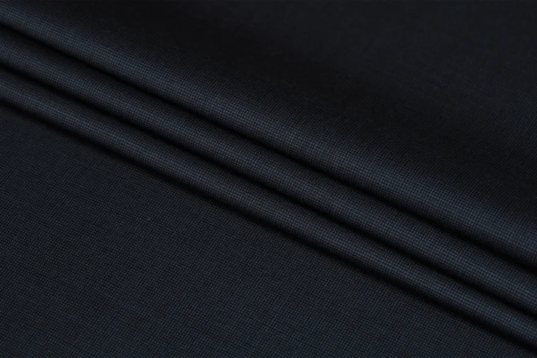 DUSKY BLACK BEAUTY