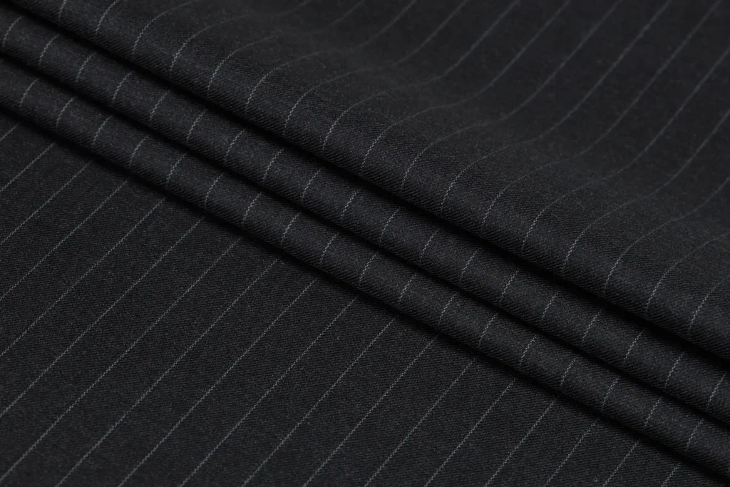 DUSKY PIRATE BLACK