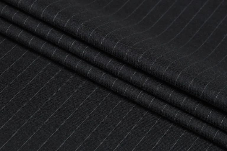 DUSKY PIRATE BLACK