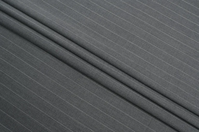 DUSKY FROST GRAY
