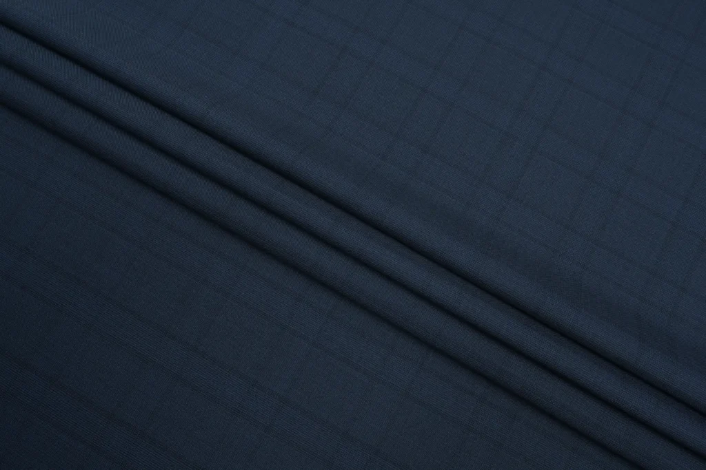 DUSKY DARK SAPPHIRE