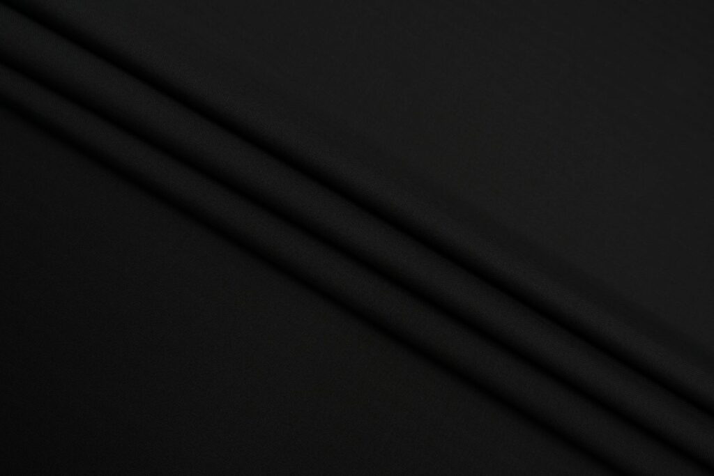 PIRATE BLACK