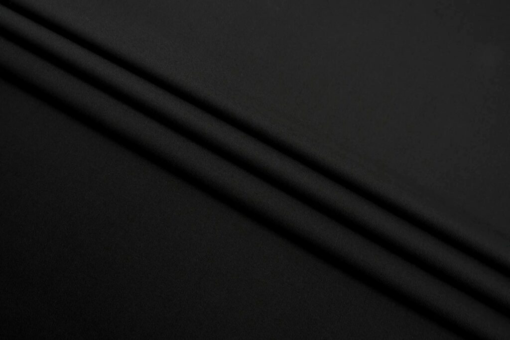 PIRATE BLACK